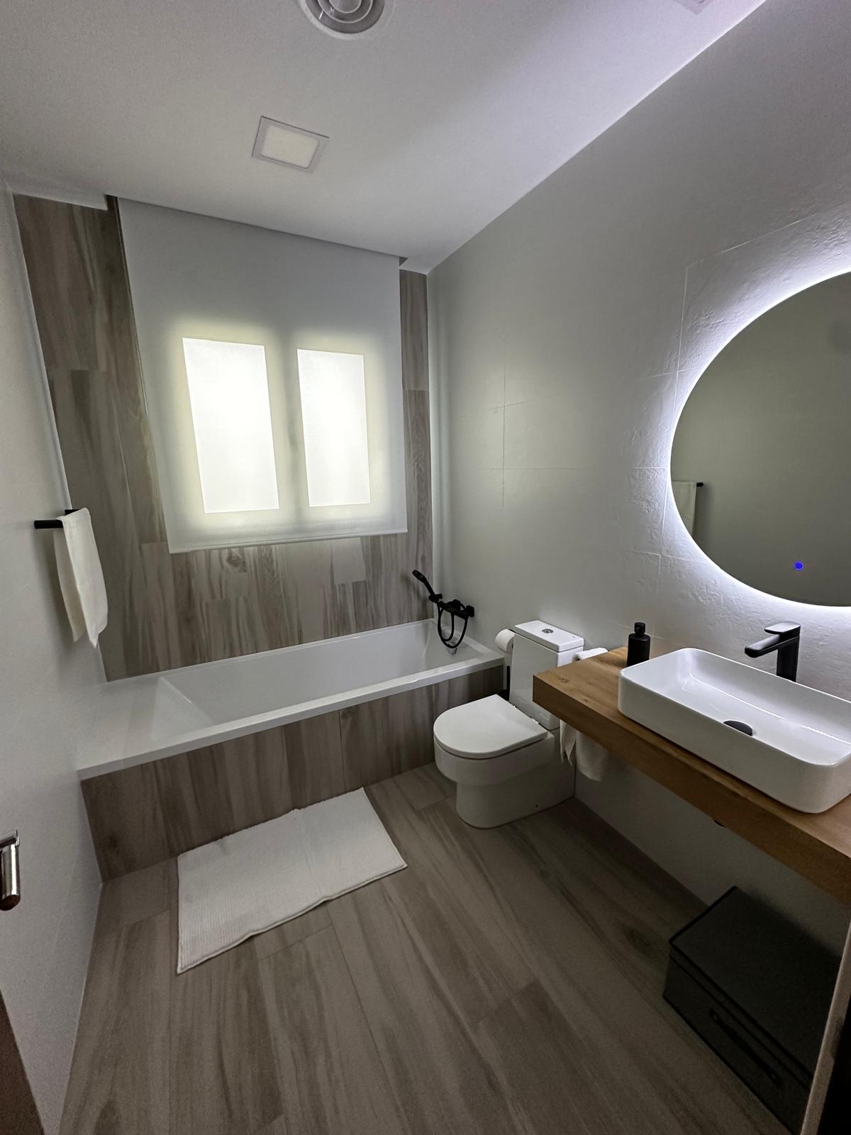 Otra perspectiva del baño reformado